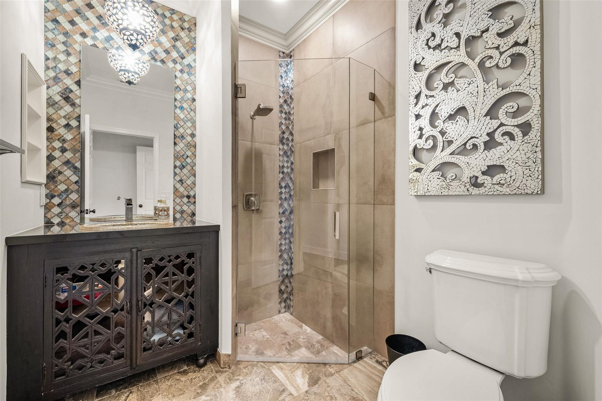 2455 Hampton Bridge Road Delray Beach, FL 33445 - Photo 21 of 46 a bathroom with a toilet a sink and a mirror