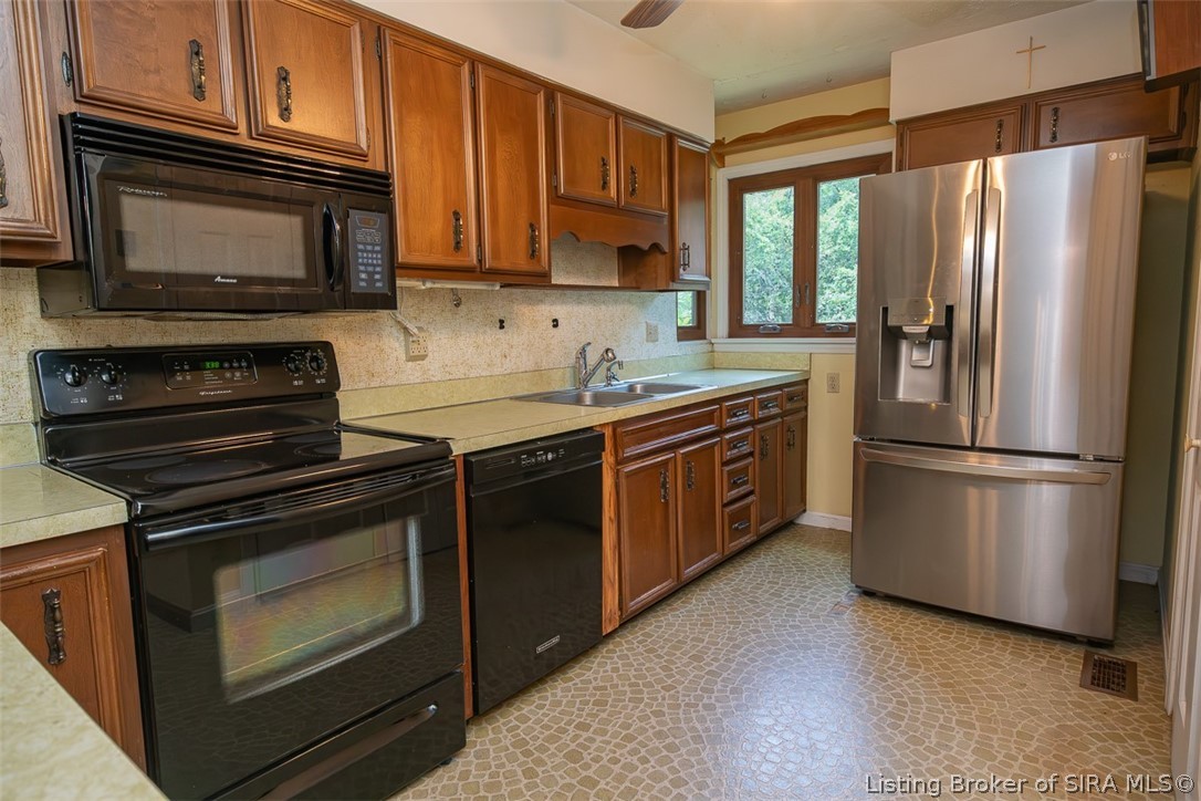 7587 Starlight Road Floyds Knobs, IN 47119 - Photo 39 of 99