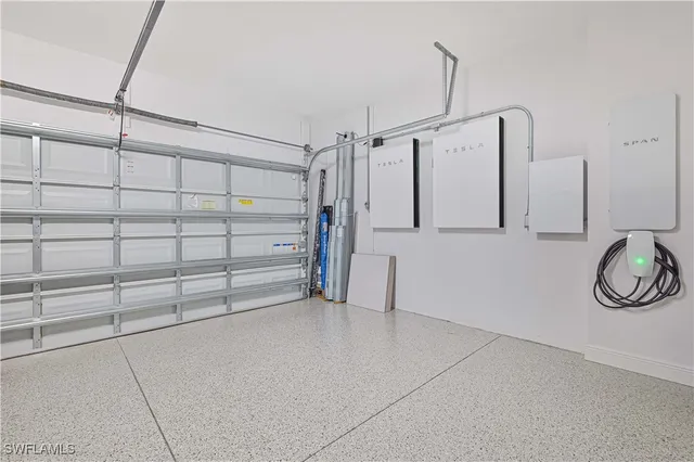 a picture of a wall with white walls