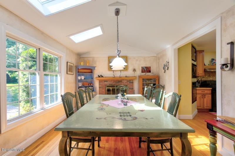 29 Mahkeenac Road Stockbridge, MA 01262 - Photo 16 of 40 0019
