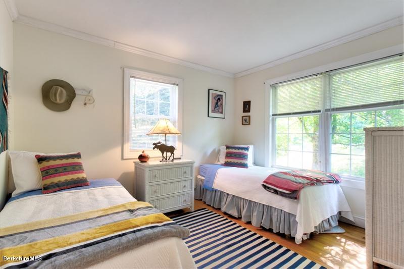 29 Mahkeenac Road Stockbridge, MA 01262 - Photo 24 of 40 0015
