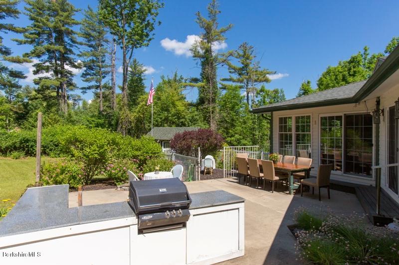 29 Mahkeenac Road Stockbridge, MA 01262 - Photo 30 of 40 0011