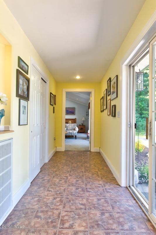 29 Mahkeenac Road Stockbridge, MA 01262 - Photo 8 of 40 0022