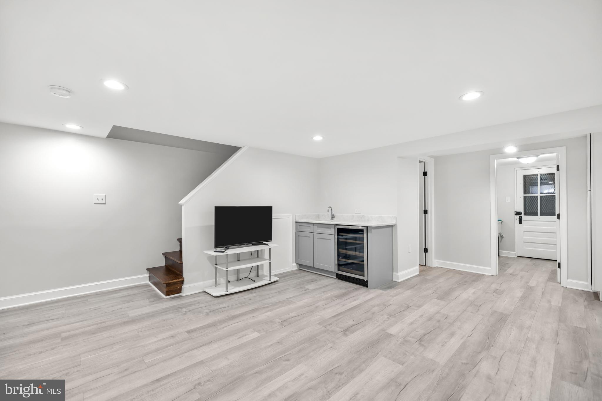 810 20th Street Northeast Washington, DC 20002 - Photo 29 of 40