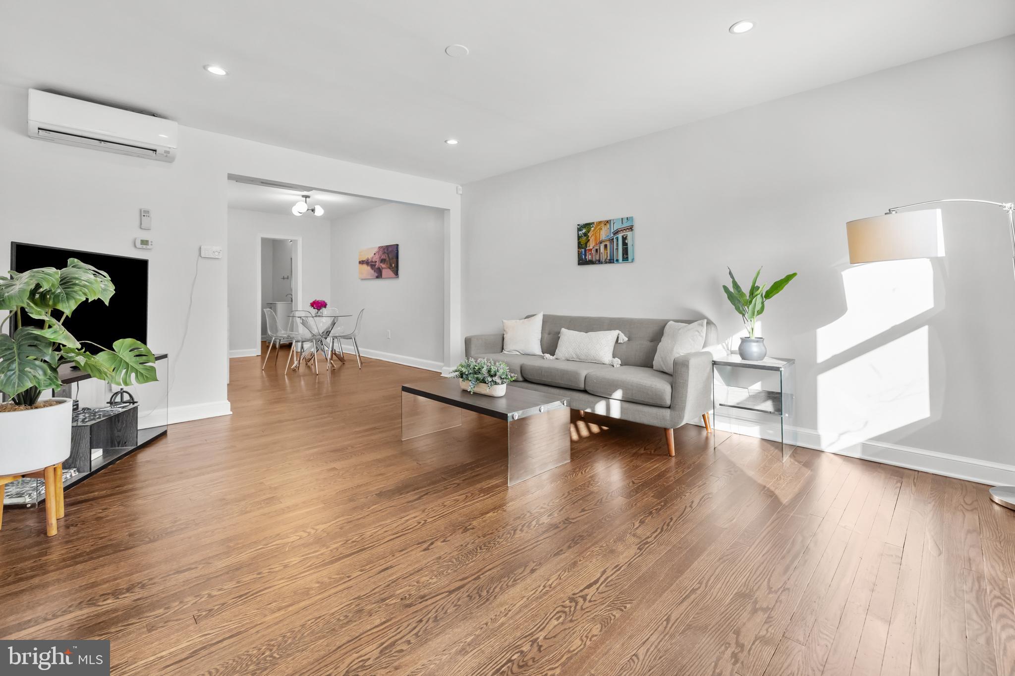 810 20th Street Northeast Washington, DC 20002 - Photo 4 of 40