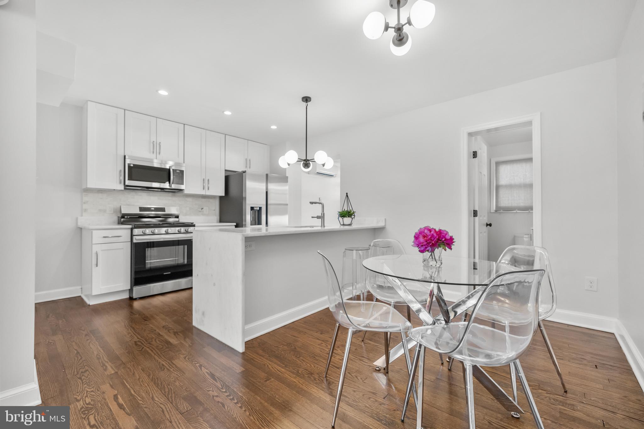 810 20th Street Northeast Washington, DC 20002 - Photo 6 of 40