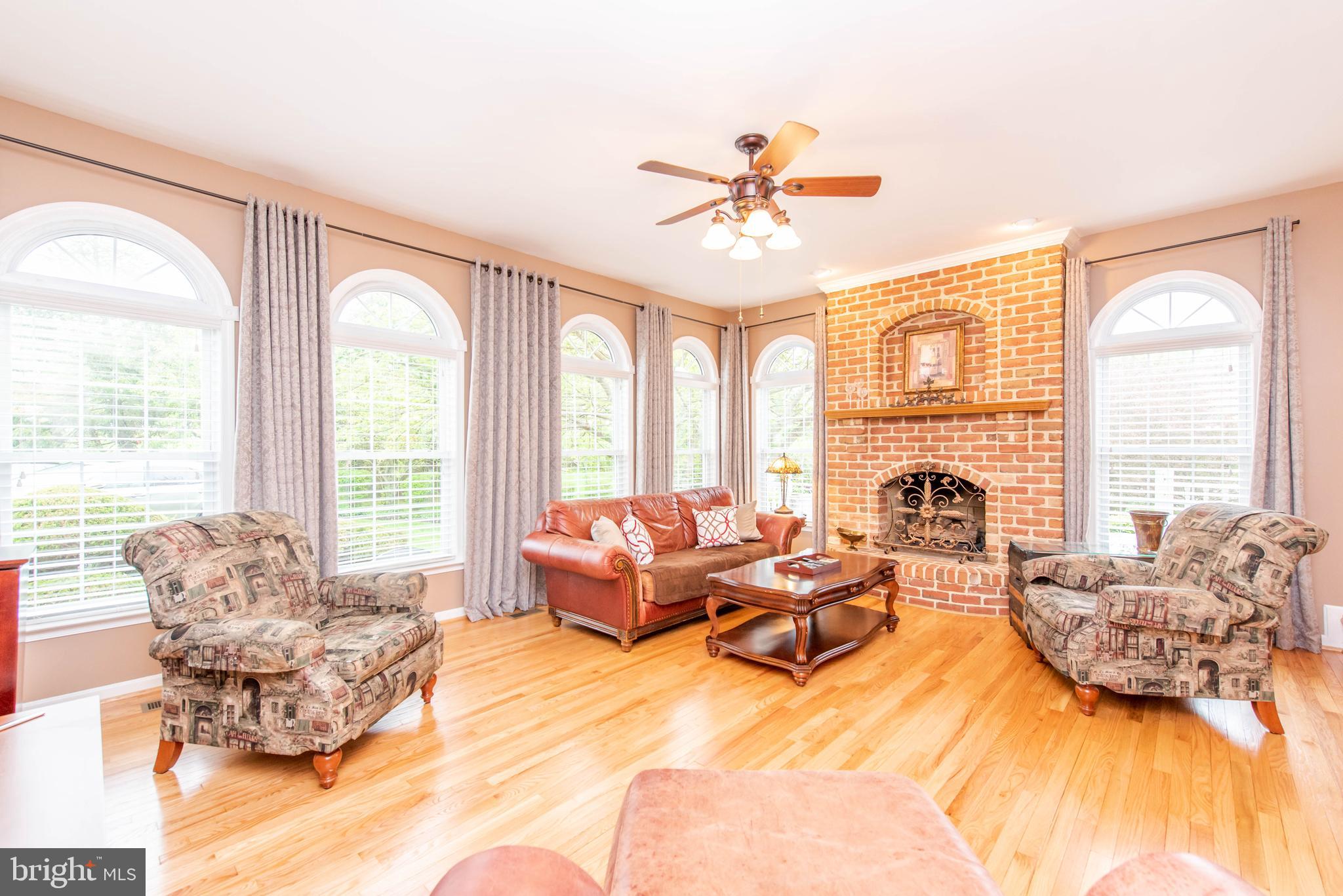 1840 Bennett Road Eldersburg, MD 21784 - Photo 18 of 68 Family room