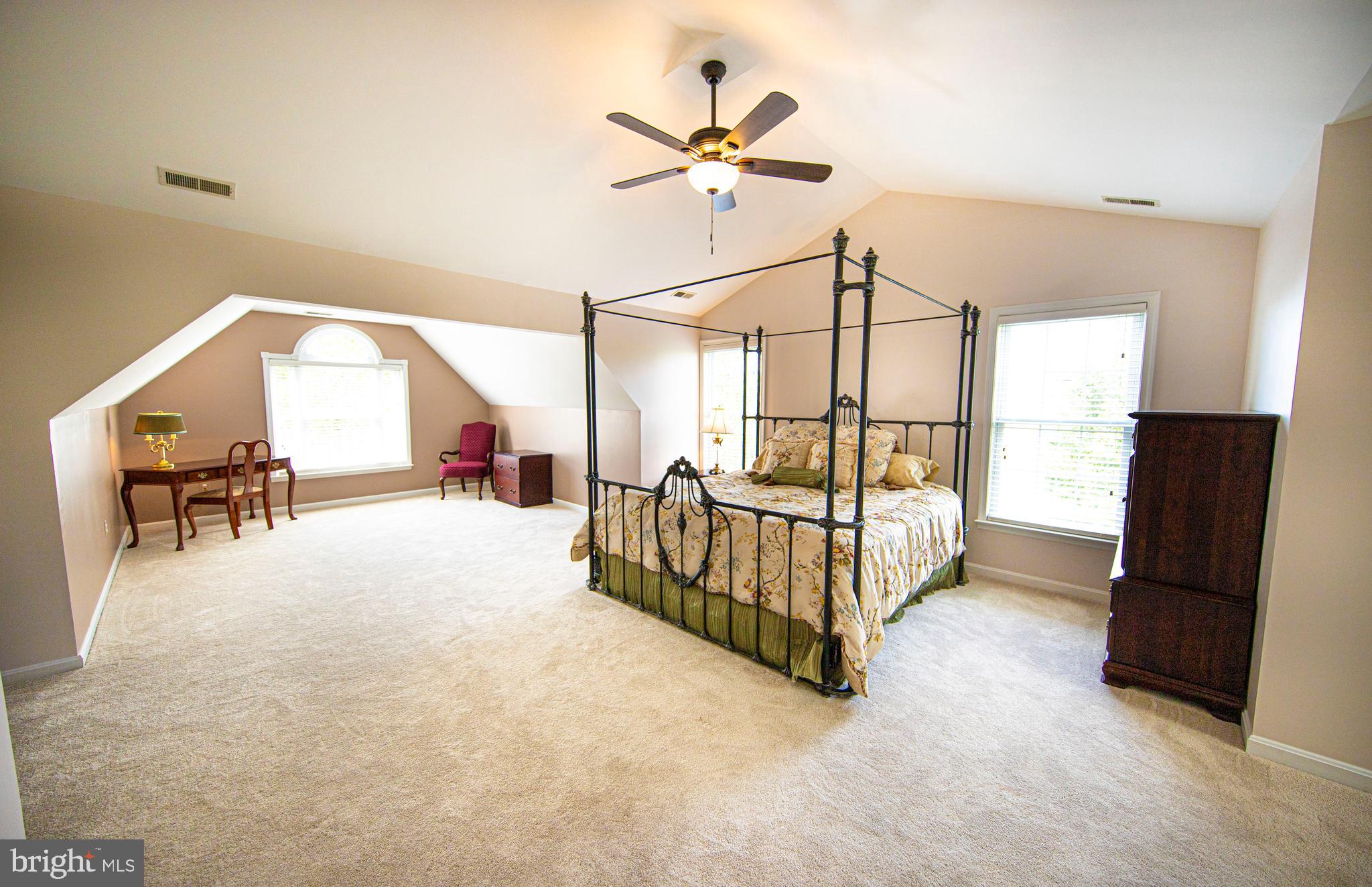 1840 Bennett Road Eldersburg, MD 21784 - Photo 24 of 68 Owner's bedroom