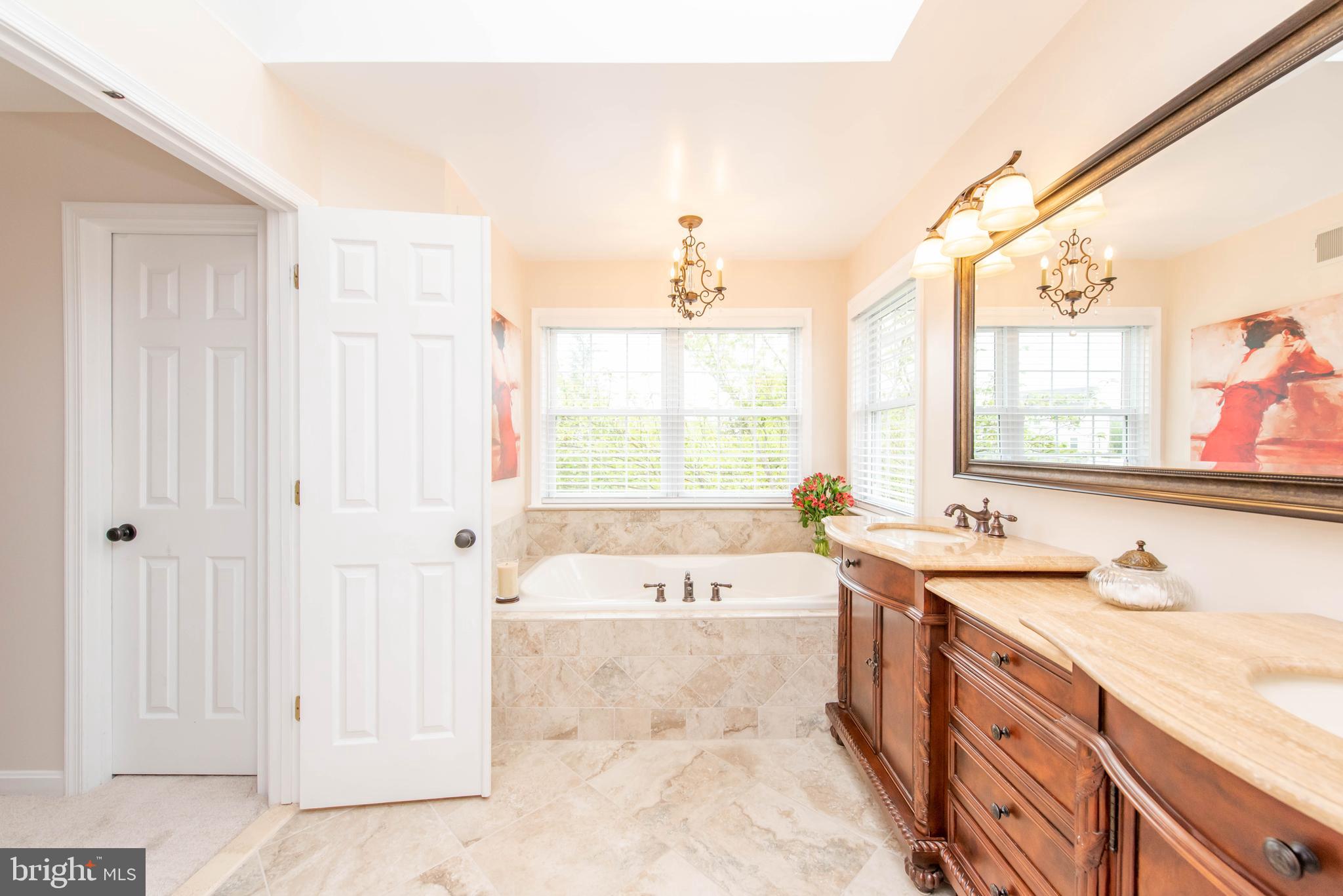 1840 Bennett Road Eldersburg, MD 21784 - Photo 30 of 68 Owner's bathroom