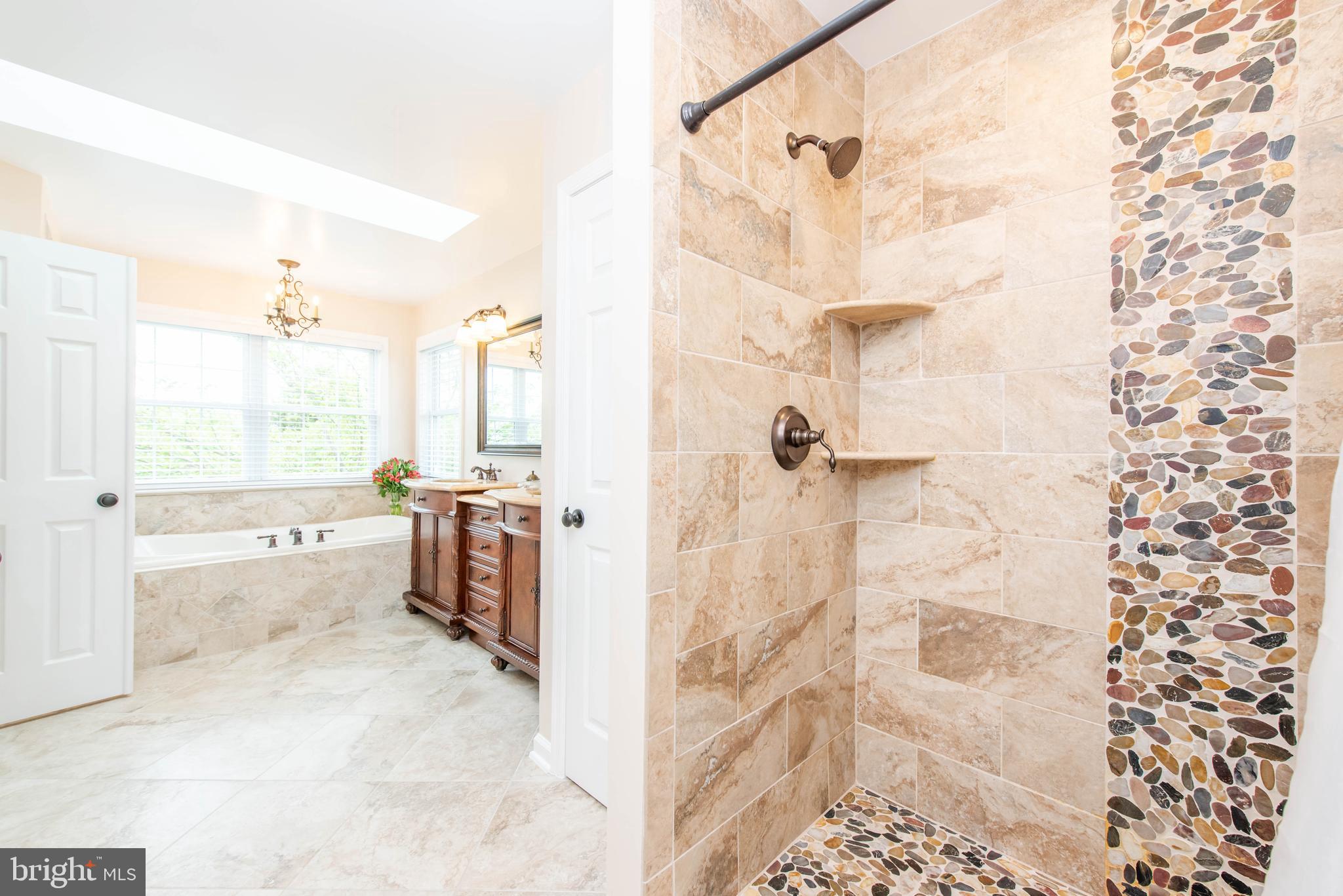 1840 Bennett Road Eldersburg, MD 21784 - Photo 32 of 68 Owner's bathroom
