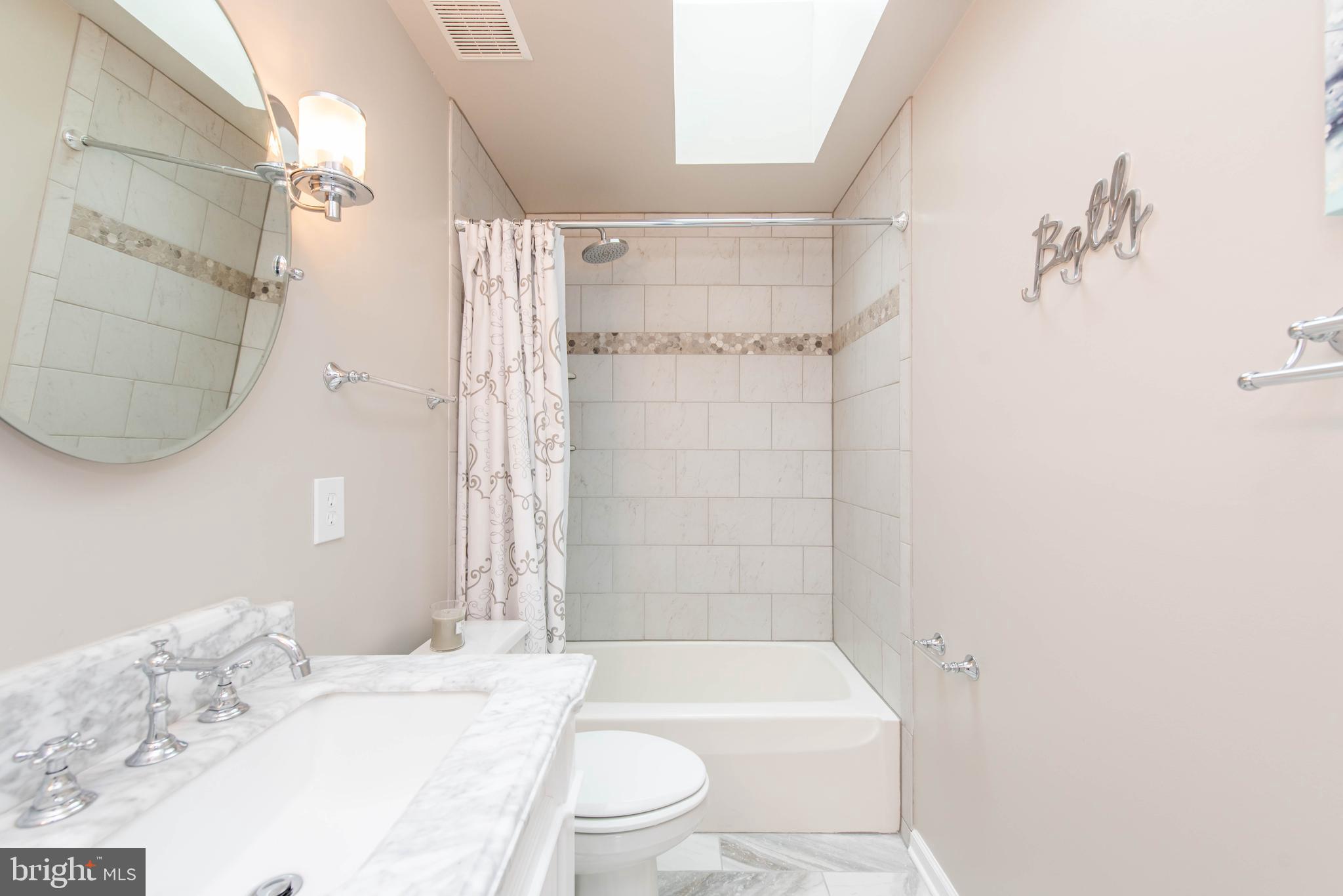 1840 Bennett Road Eldersburg, MD 21784 - Photo 40 of 68 Full bathroom