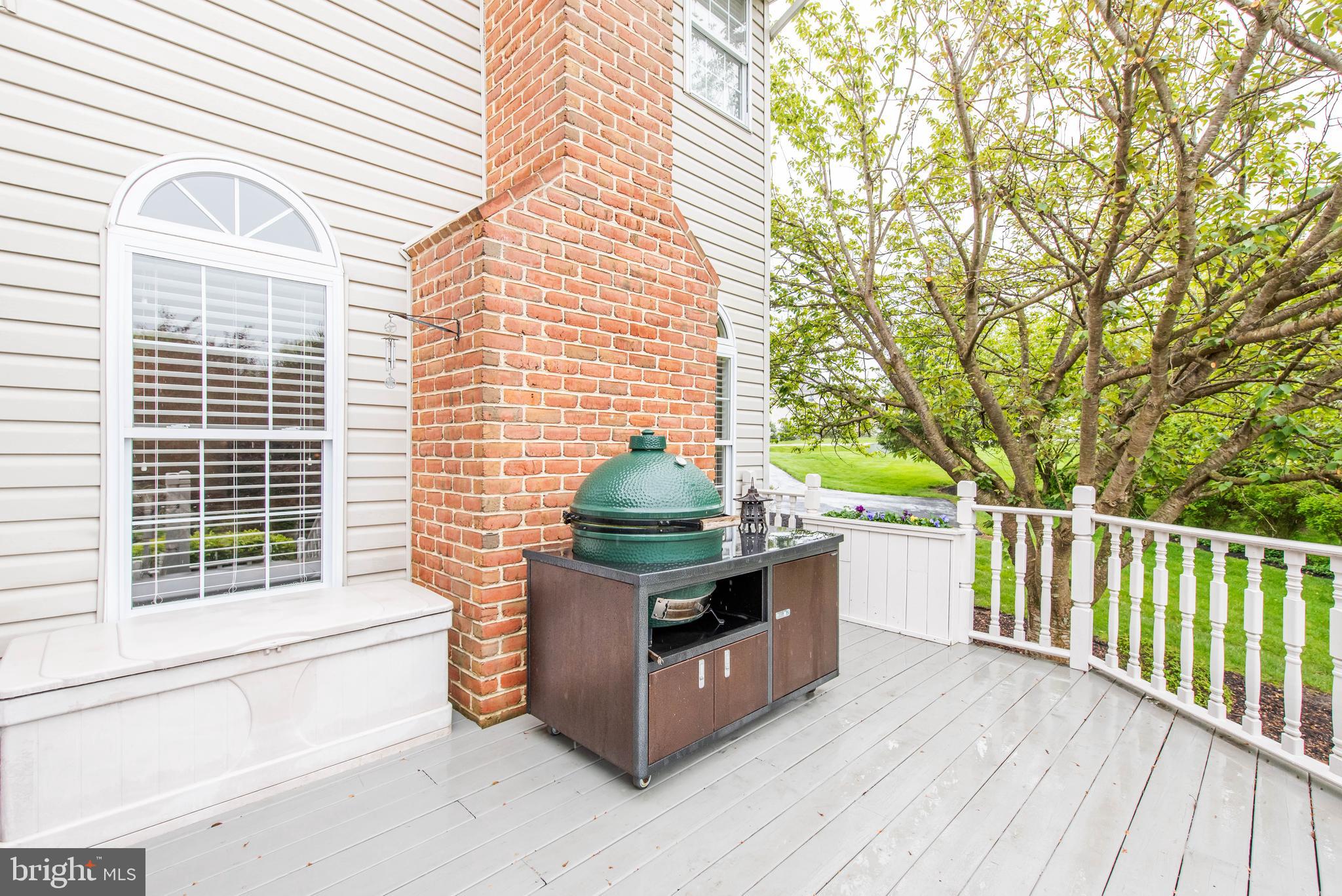 1840 Bennett Road Eldersburg, MD 21784 - Photo 54 of 68 Rear deck