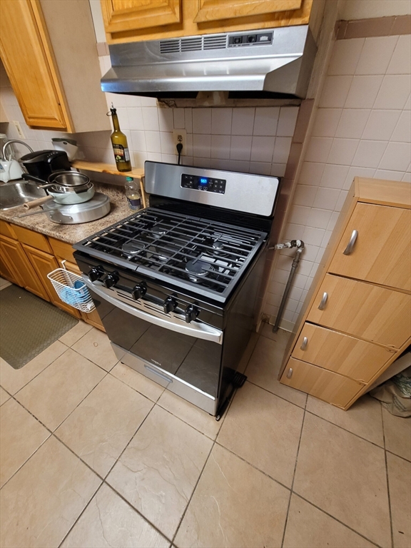 1 Mark Street, Unit 3 Boston, MA 02130 - Photo 33 of 34
