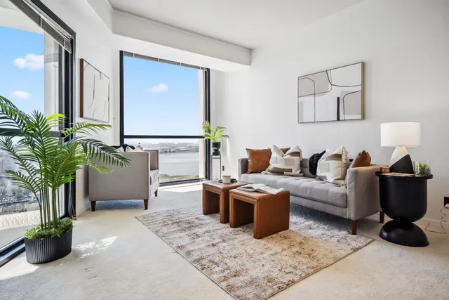 $390,000 | 6363 Christie Avenue, Unit 2801, Emeryville, CA 94608