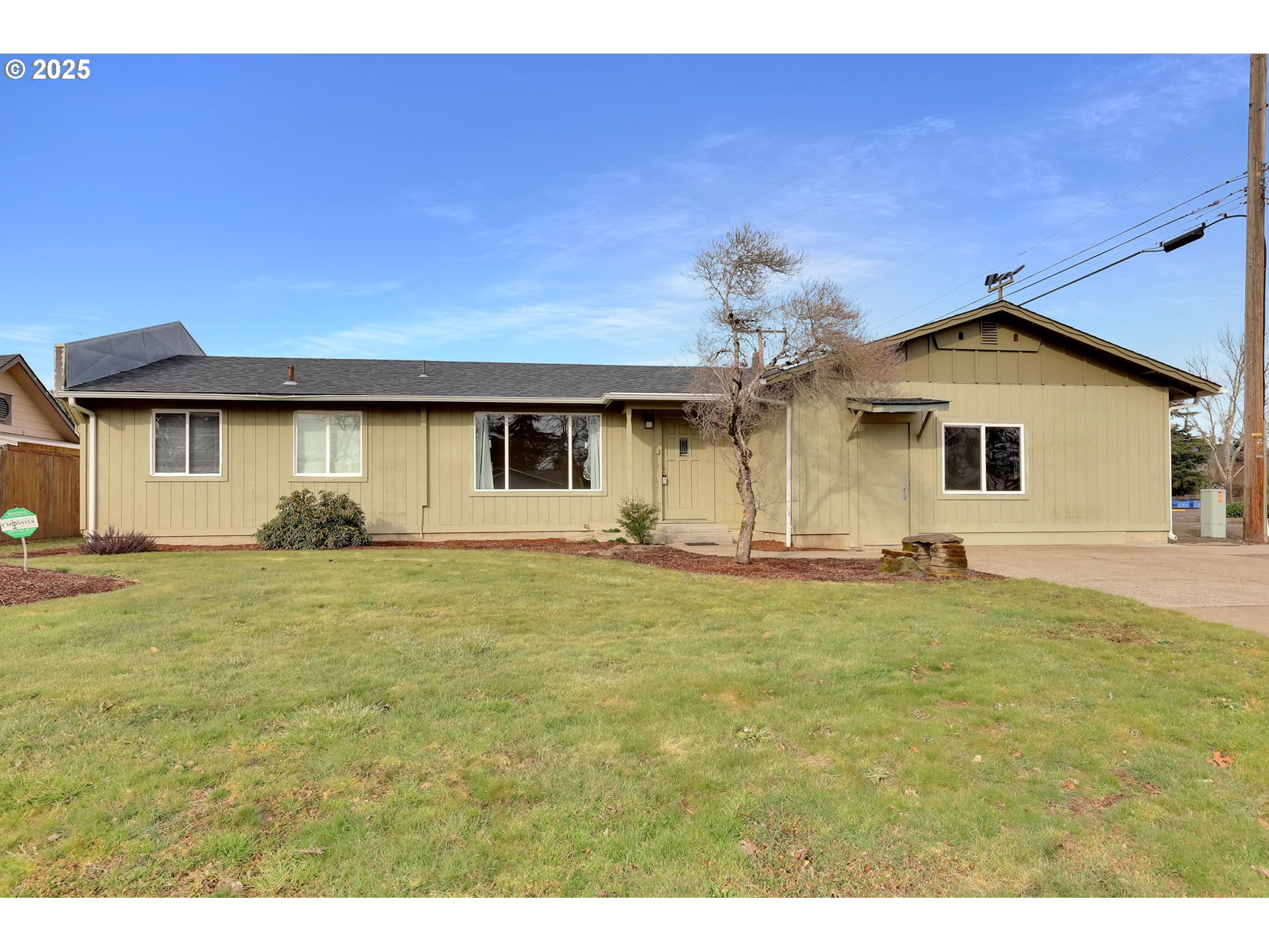 560 Hayden Bridge Way Springfield, OR 97477 - Photo 1 of 42