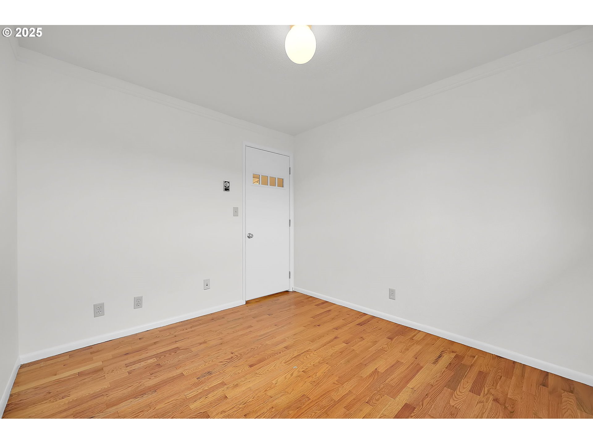 560 Hayden Bridge Way Springfield, OR 97477 - Photo 12 of 42