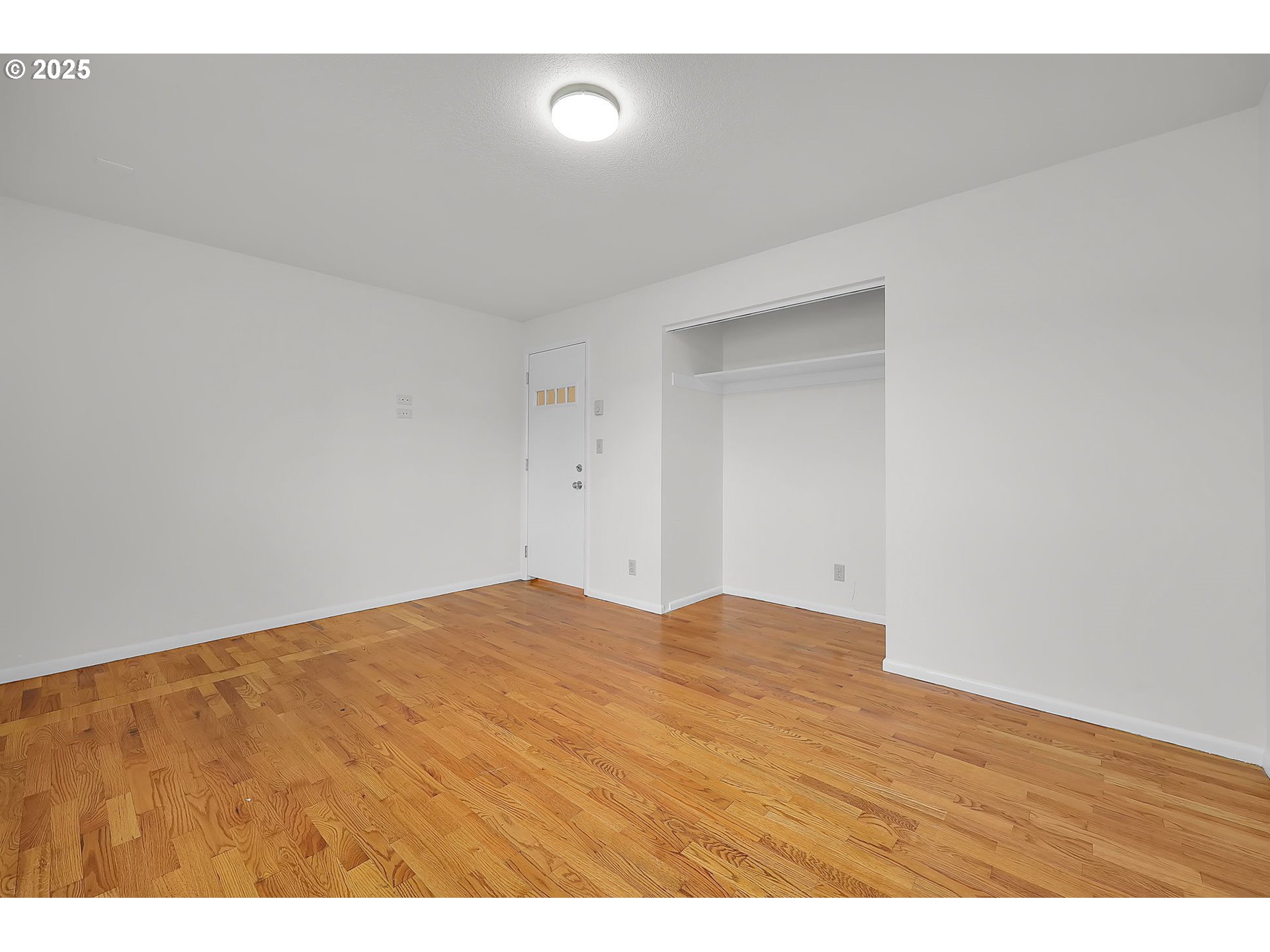 560 Hayden Bridge Way Springfield, OR 97477 - Photo 14 of 42