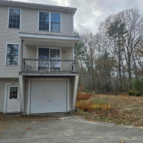 $2,495 | 315 Old Concord Turnpike, Unit 2, Barrington, NH 03825