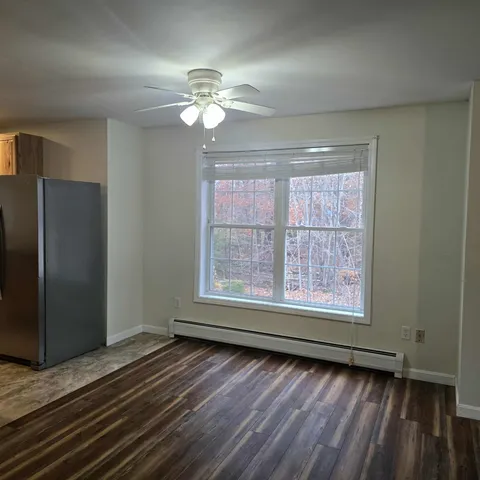 $2,495 | 315 Old Concord Turnpike, Unit 2, Barrington, NH 03825