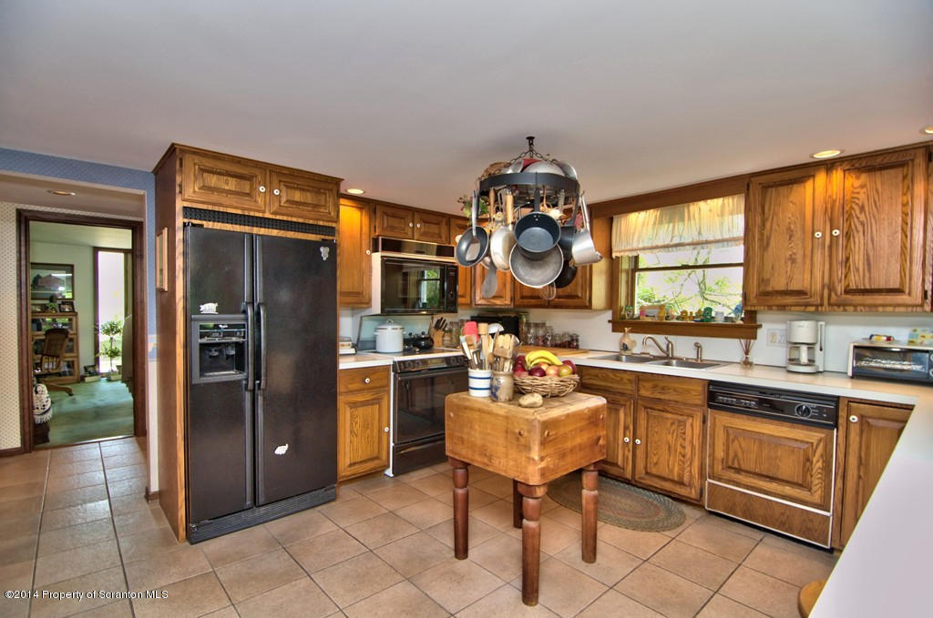 4 Humphrey Road Dalton, PA 18414 - Photo 30 of 70 Gallery Image 30