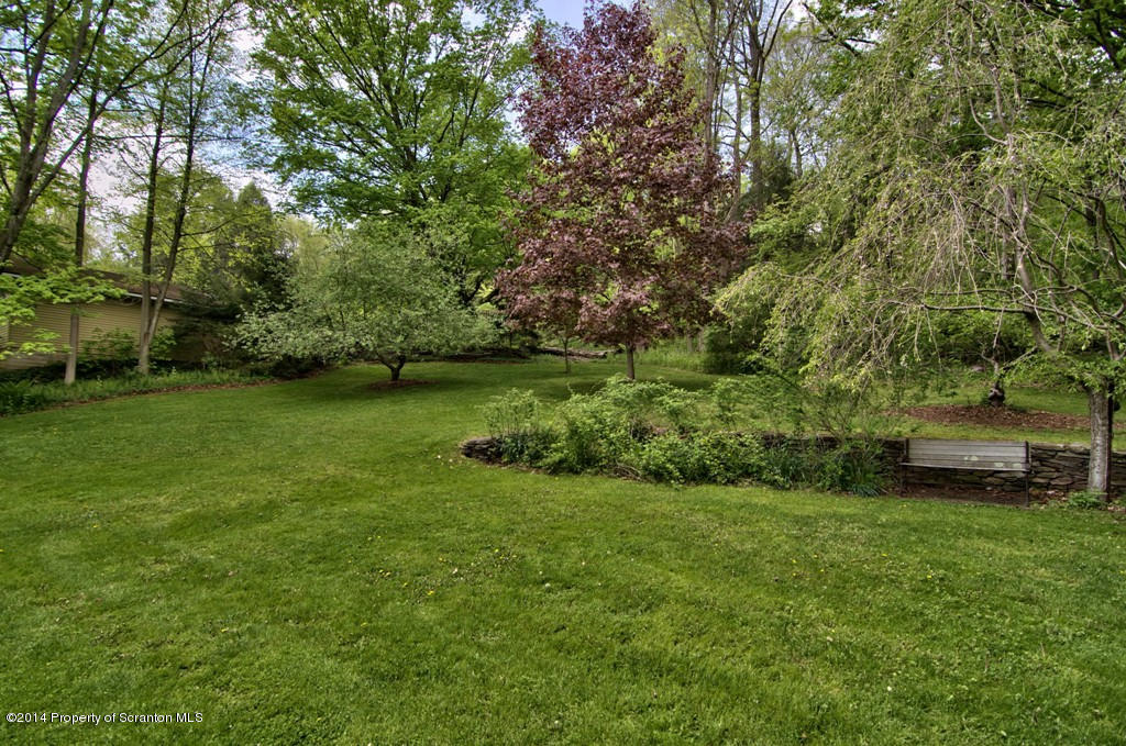 4 Humphrey Road Dalton, PA 18414 - Photo 6 of 70 Gallery Image 6