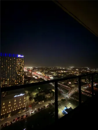 $3,100 | 610 Davis Street, Unit 2909, Austin, TX 78701