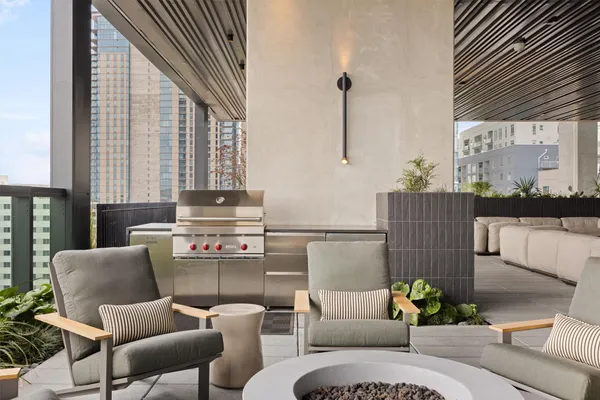 $3,100 | 610 Davis Street, Unit 2909, Austin, TX 78701