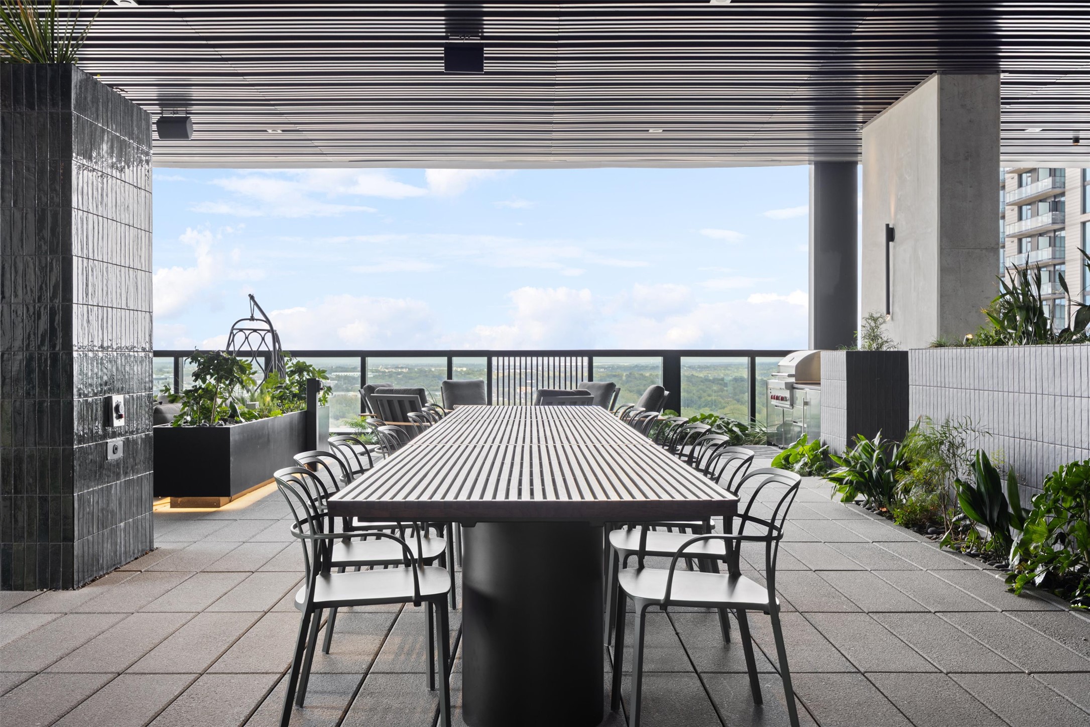610 Davis Street, Unit 2909 Austin, TX 78701 - Photo 15 of 32 a view of a patio with furniture