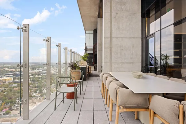 $3,100 | 610 Davis Street, Unit 2909, Austin, TX 78701