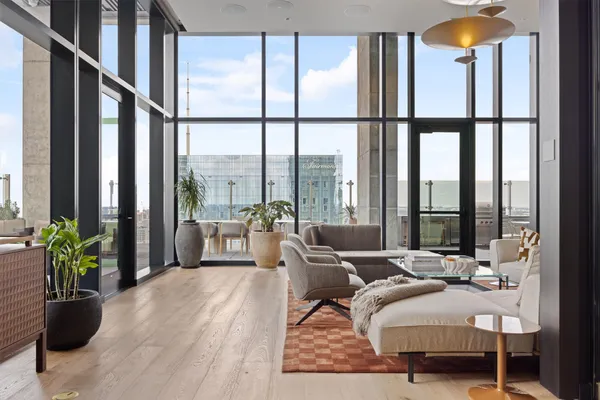 $3,100 | 610 Davis Street, Unit 2909, Austin, TX 78701