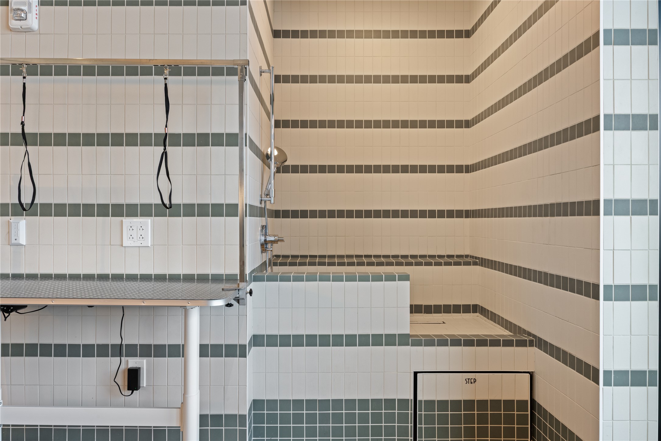 610 Davis Street, Unit 2909 Austin, TX 78701 - Photo 32 of 32 a view of staircase with white walls and a window