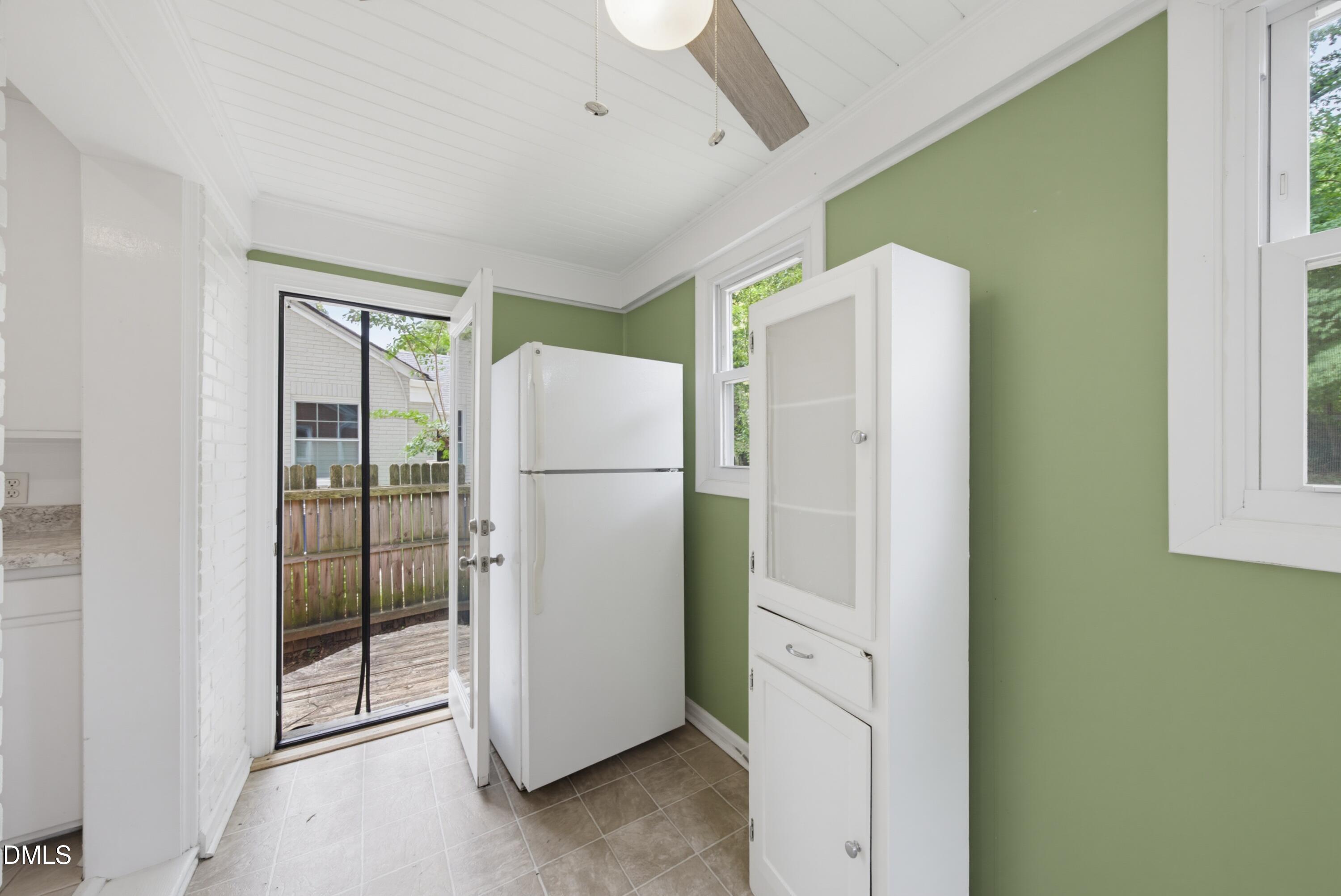 1229 Norris Street Raleigh, NC 27604 - Photo 16 of 29 DSC00137