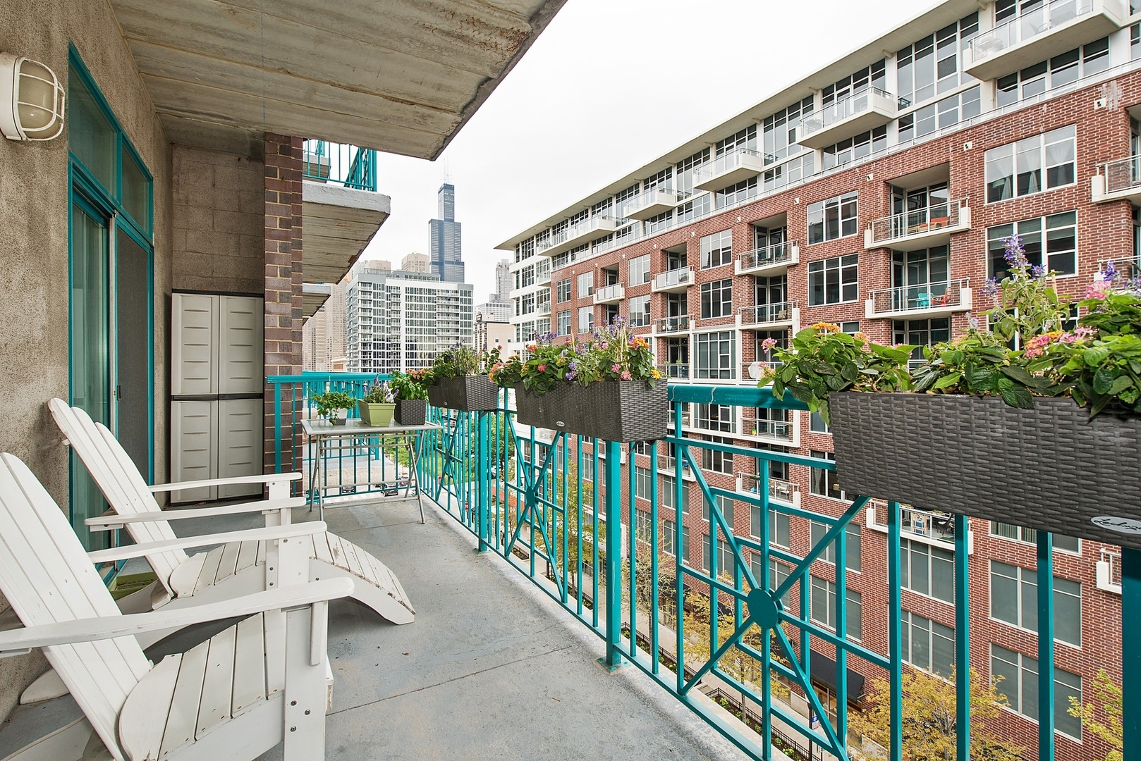 920 West Madison Street, Unit 6C Chicago, IL 60607 - Photo 10 of 10 a view of building from balcony