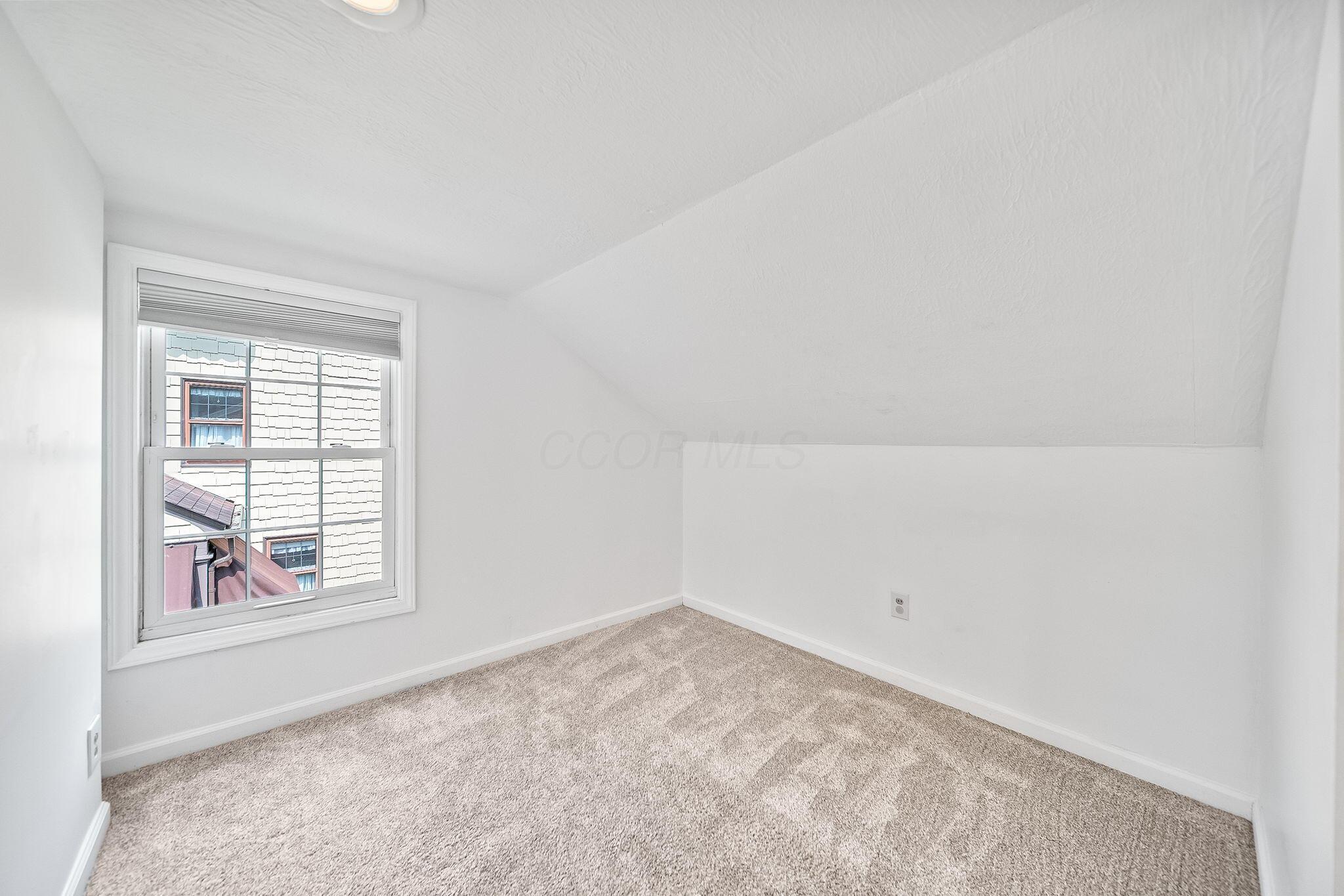 2698 Ruhl Avenue Columbus, OH 43209 - Photo 37 of 57 49-web-or-mls-DSC01840