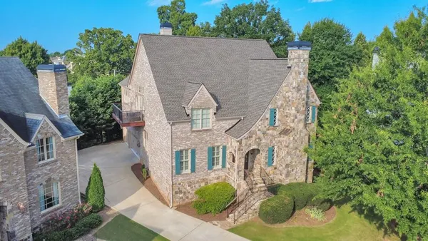 $1,175,000 | 2252 Parkwood Pl Court Southeast, Smyrna, GA 30080