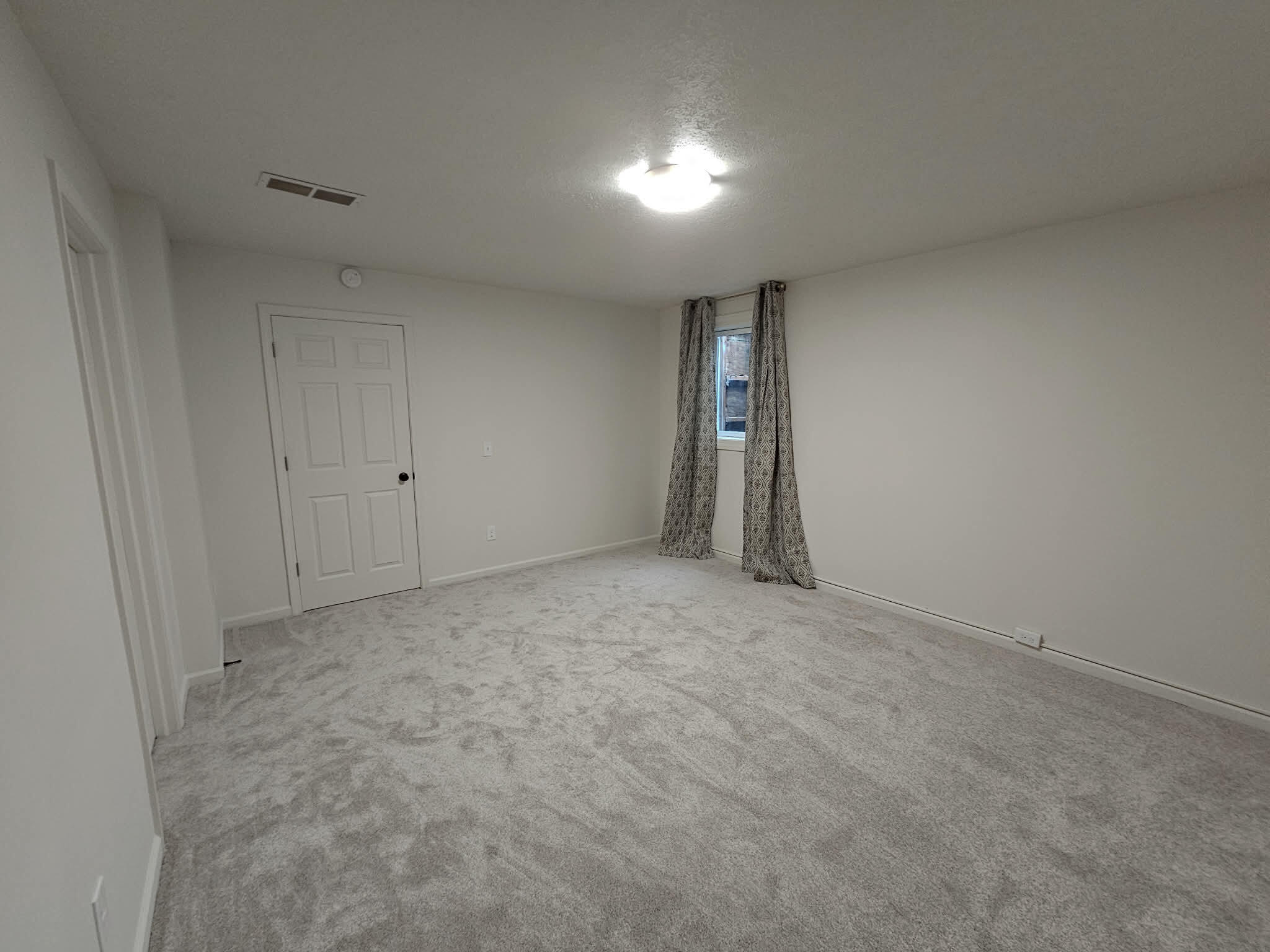 909 Barton Street Otsego, MI 49078 - Photo 45 of 58 b56