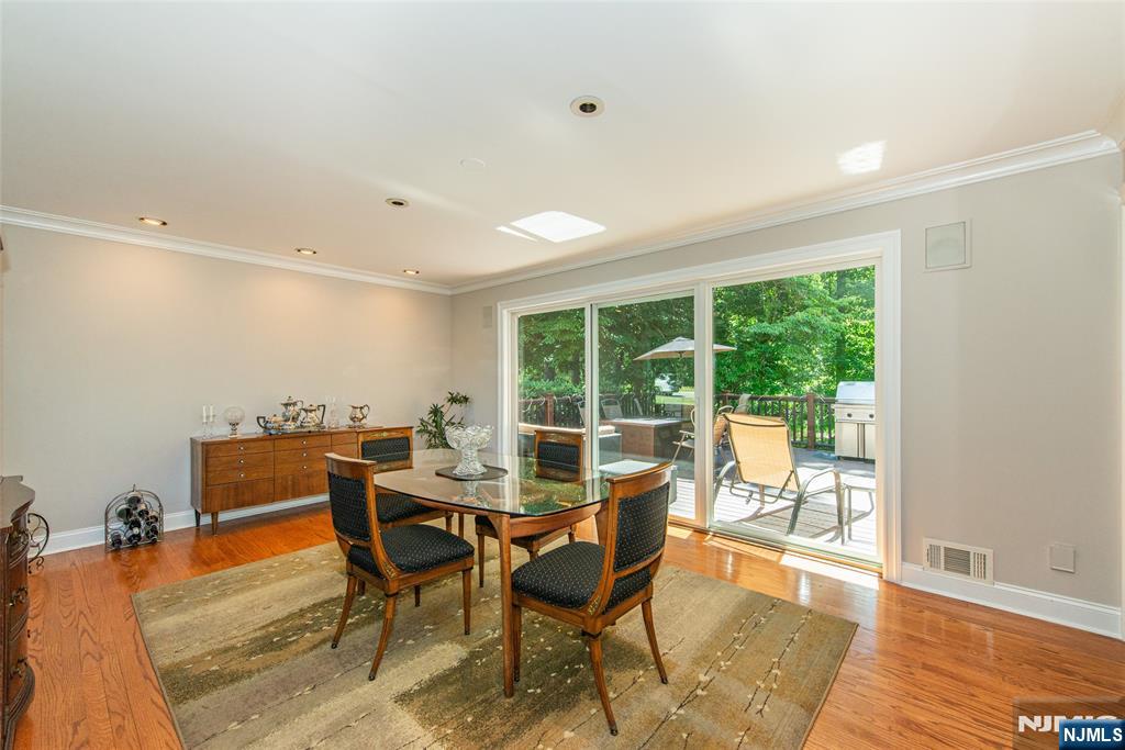18 Teak Road Wayne, NJ 07470 - Photo 6 of 28
