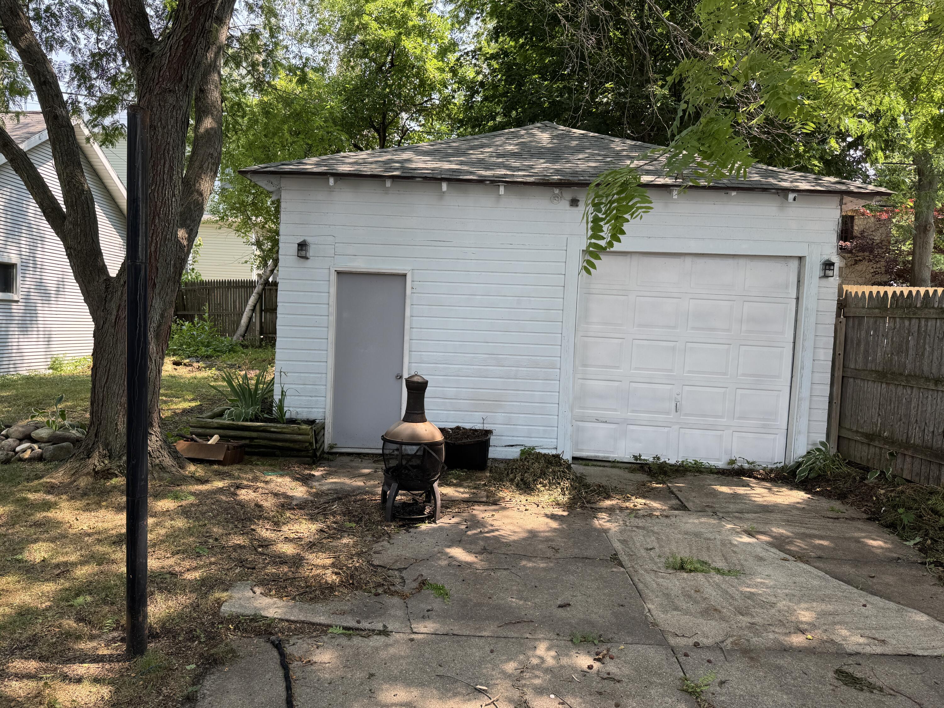 1723 Park Avenue Racine, WI 53403 - Photo 17 of 18 IMG_7656