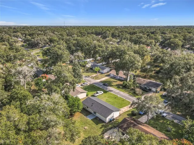 $315,000 | 511 West Gardenia Drive, Orange City, FL 32763