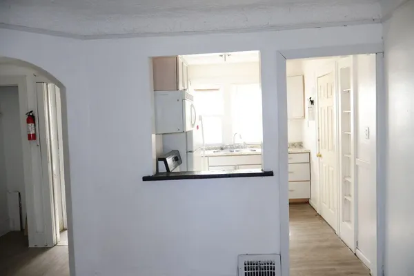 $750 | 15840 Indiana Street, Detroit, MI 48238