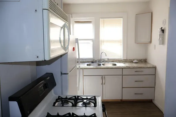 $750 | 15840 Indiana Street, Detroit, MI 48238