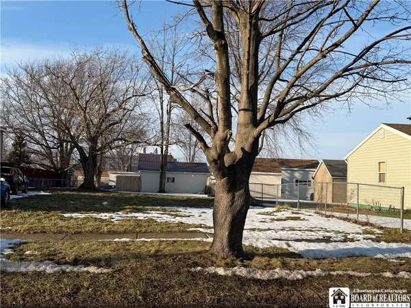 $5,500 | 166 West 2nd Street, Dunkirk, NY 14048
