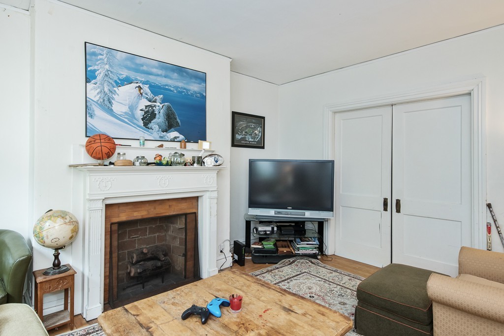 14 Leamington Road Boston, MA 02135 - Photo 4 of 21 Gallery Image 4