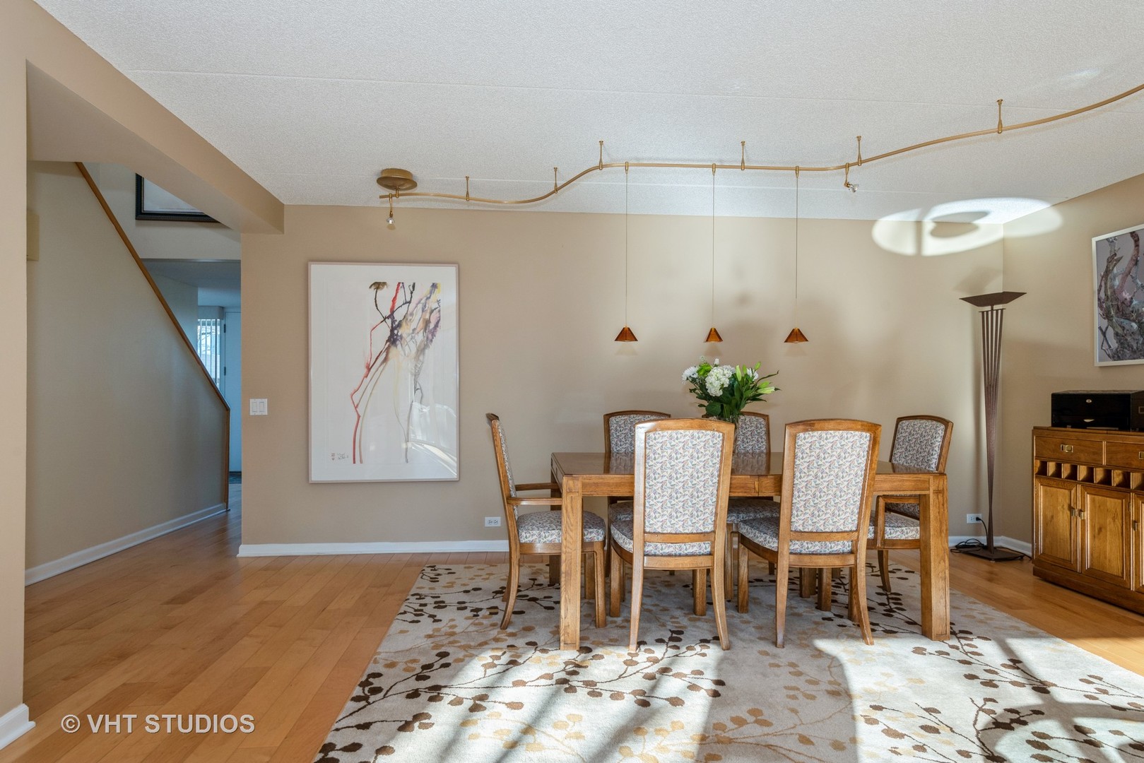 1683 Seton Road Northbrook, IL 60062 - Photo 6 of 16