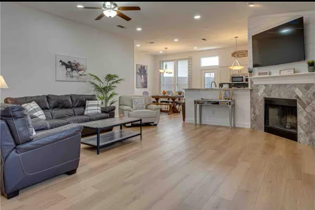 4908 Rustic Ridge Drive McKinney, TX 75071 - Photo 3 of 22