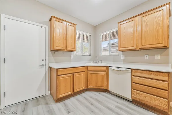 $1,825 | 2522 Evening Twilight Avenue, Henderson, NV 89044