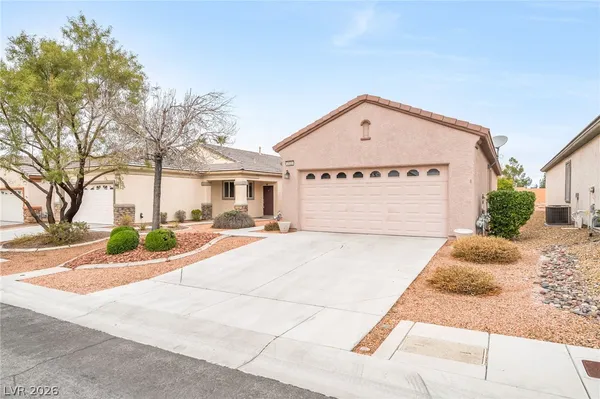 $1,825 | 2522 Evening Twilight Avenue, Henderson, NV 89044