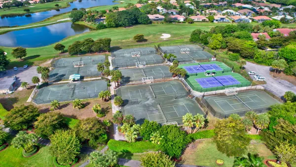 $315,000 | 11683 Briarwood Circle, Unit 3, Boynton Beach, FL 33437