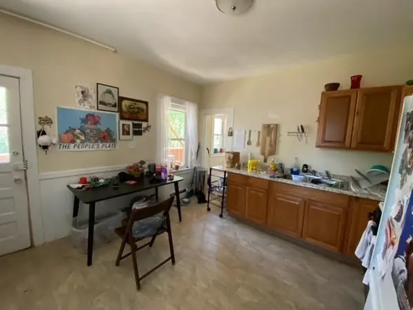 $1,815 | 54 Williams Street, Unit 1, Northampton, MA 01060