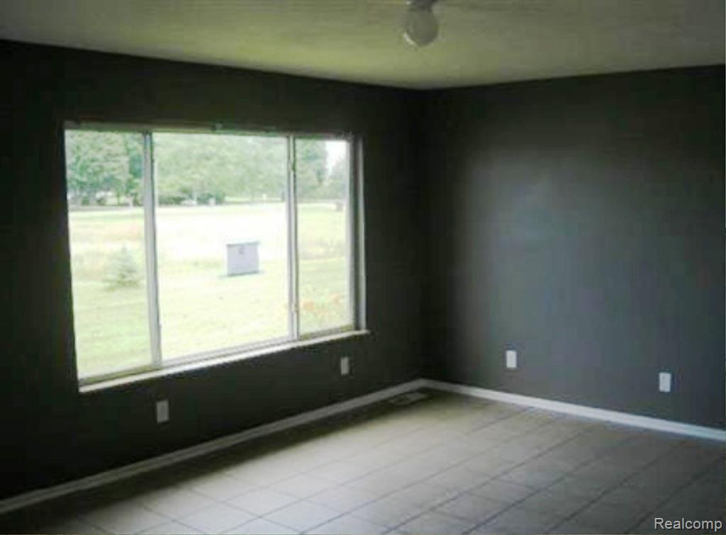 4677 West Colony Road St. Johns, MI 48879 - Photo 9 of 11 12.jpg